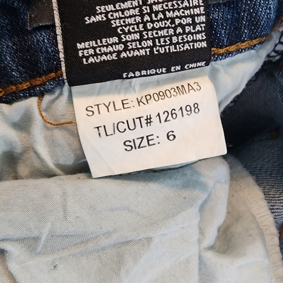 Kut From The Kloth Distressed Catherine Boyfriend Cuffed Crop Jean - Picture 9 of 9